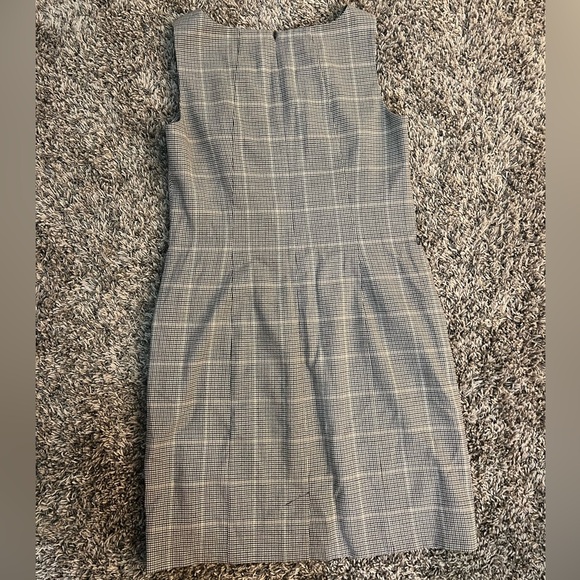 Talbots Windowpane Houndstooth Sheath Dress in Browns, Size 10P - Picture 4 of 9
